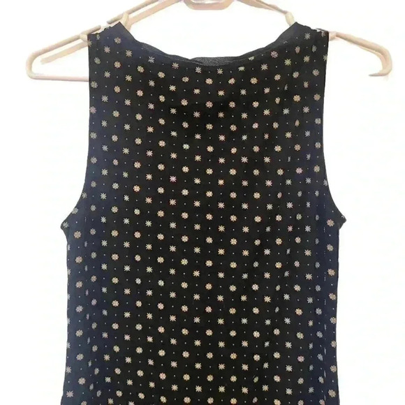 Banana Republic Women's Black & Gold Rayon/Tencel/Cotton/Spandex Luxe Touch Tank - Picture 6 of 10
